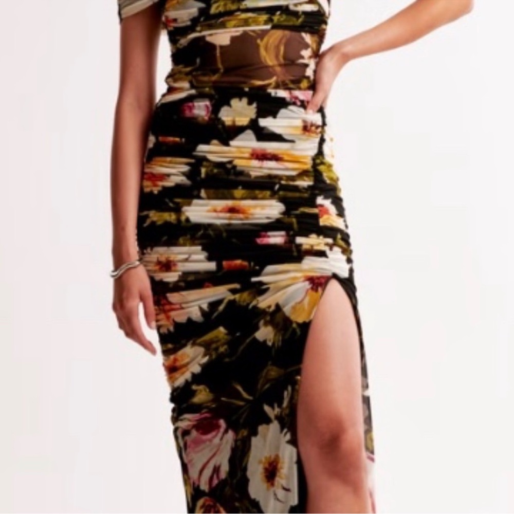 Abercrombie & Fitch One Shoulder Floral Dress - Black and Yellow - Picture 2 of 4